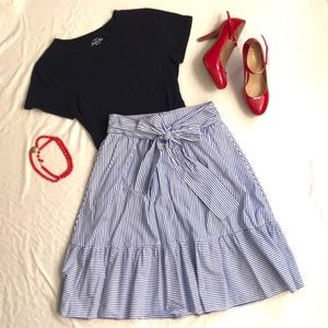 J Crew Blue and White Striped Skirt w Bow Tie Belt